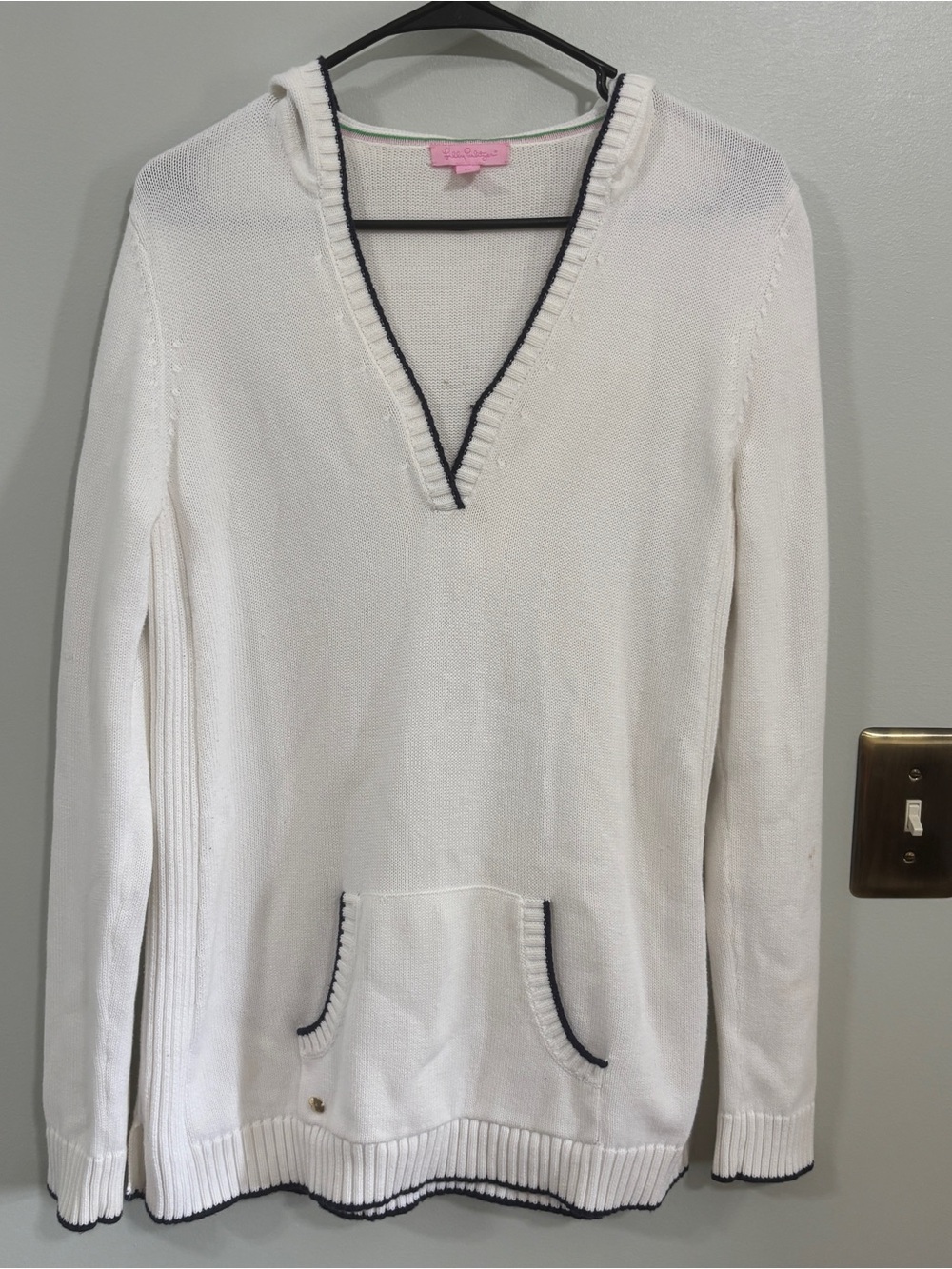 Lilly Pulitzer White V-Neck knit hooded Pullover Sweater size medium